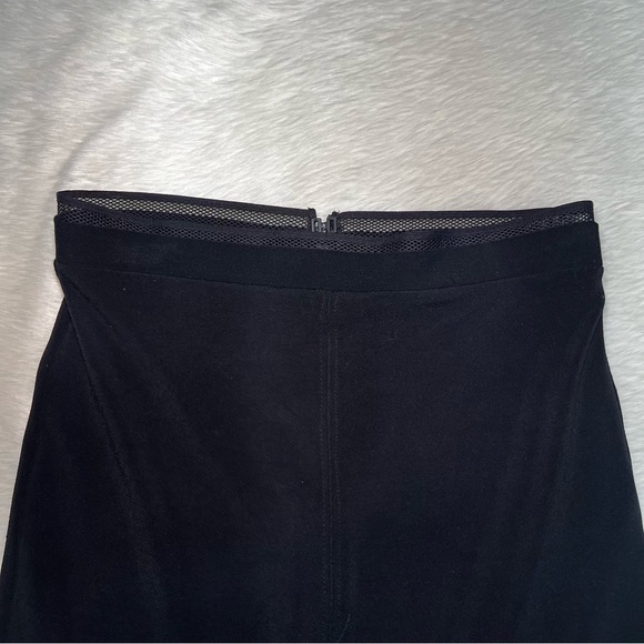 Alice + Olivia long high waisted black skirt - Picture 2 of 3